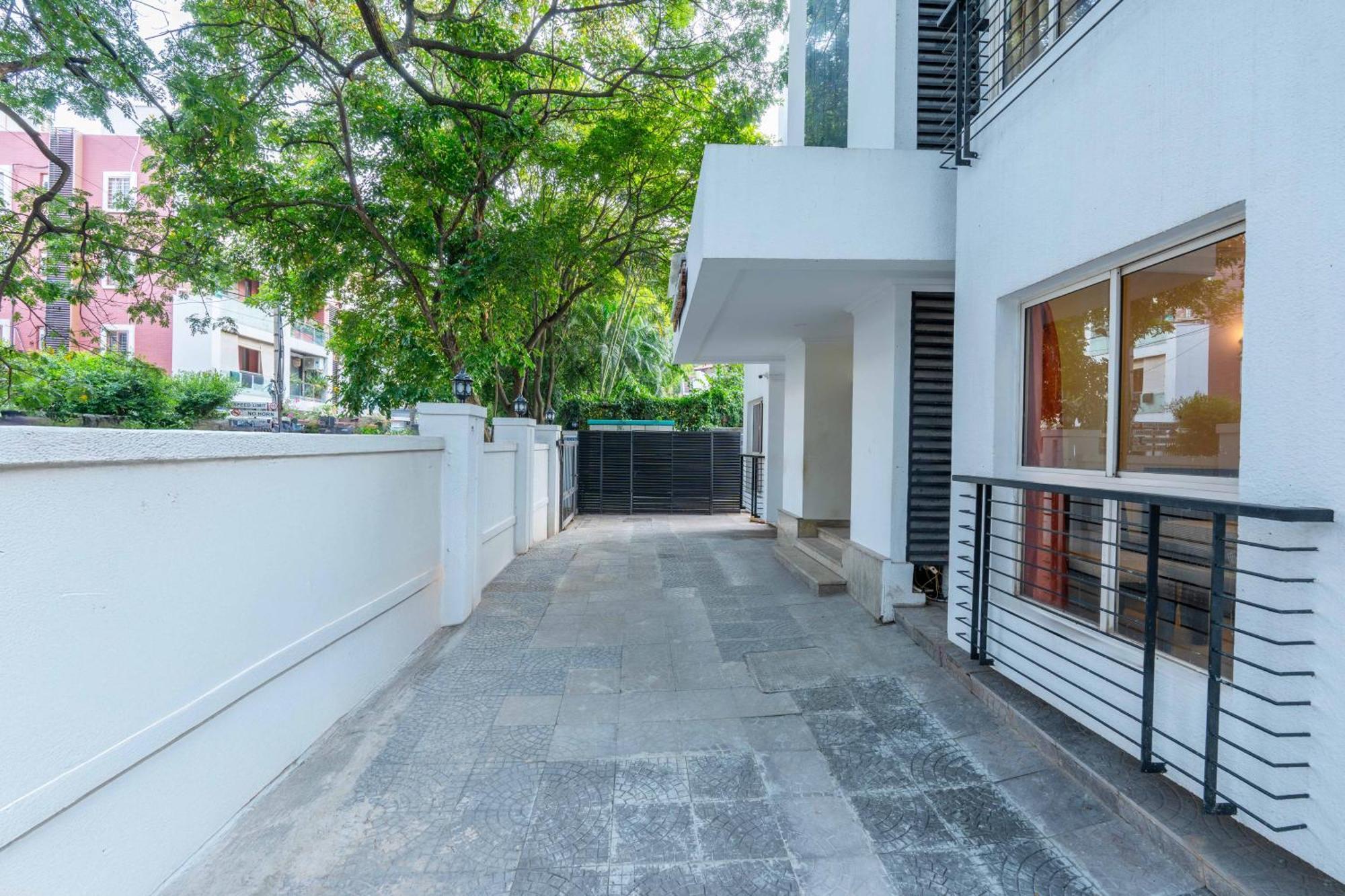 Treebo Ivory White Inn Bangalore Exterior photo